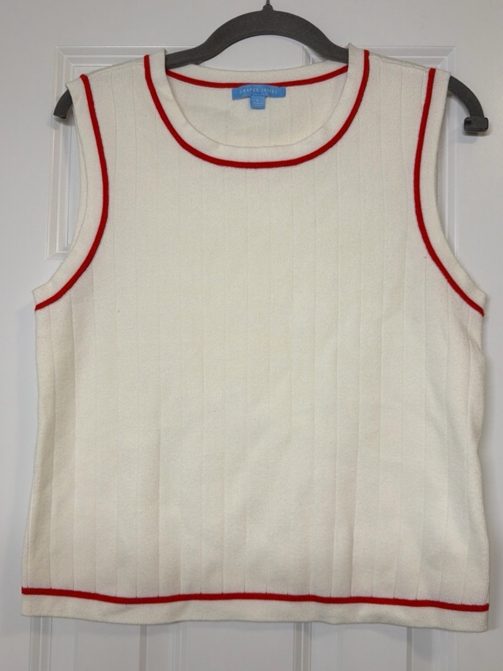 Draper James Cream Ribbed Sleeveless Top with Red Piping